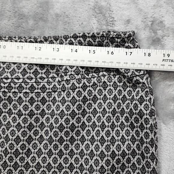 SOHO Apparel Skirt Women L Black White Geometric Pull On Pencil Back Slit Office - Picture 5 of 7